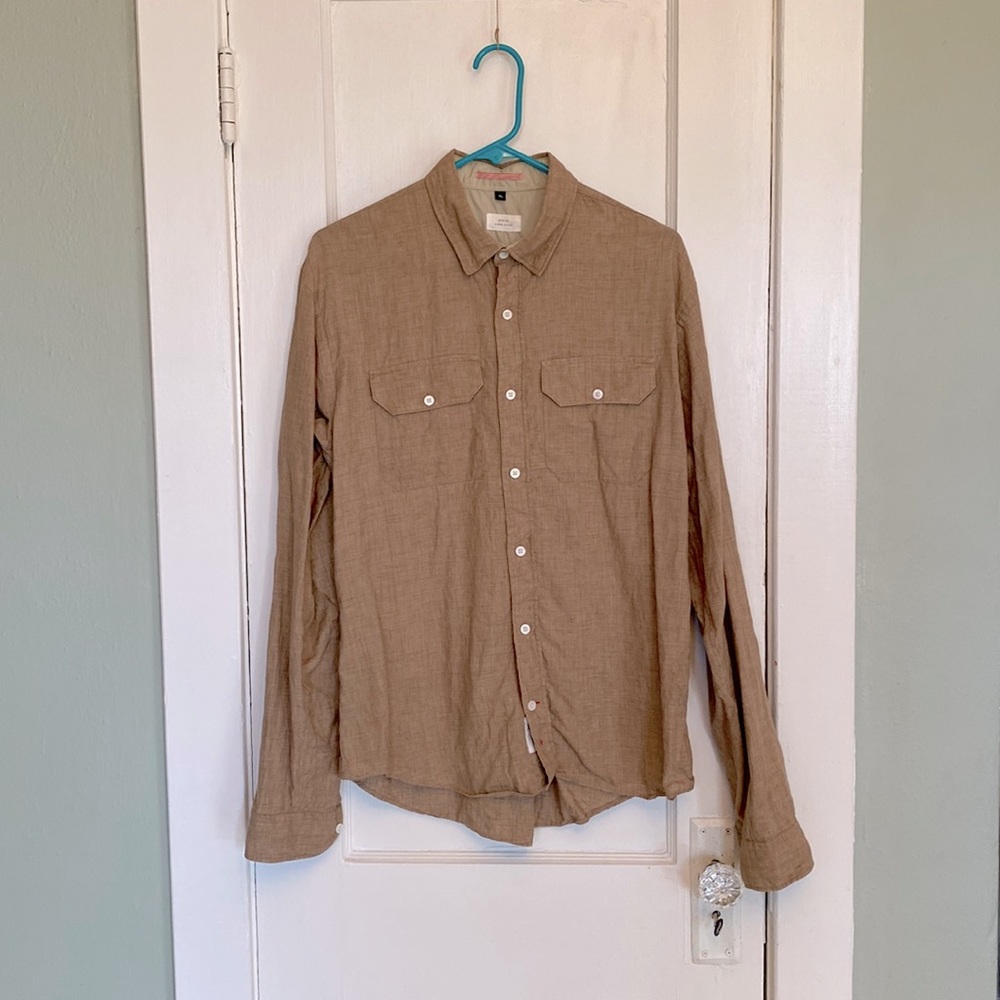 Apolis Global Citizen button down men’s shirt in tan linen
